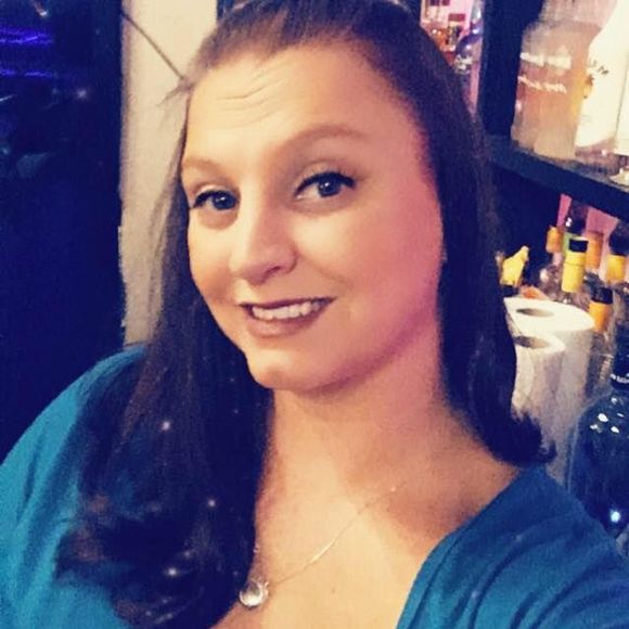 Meet your Posher, Kim - Picture 1 of 1